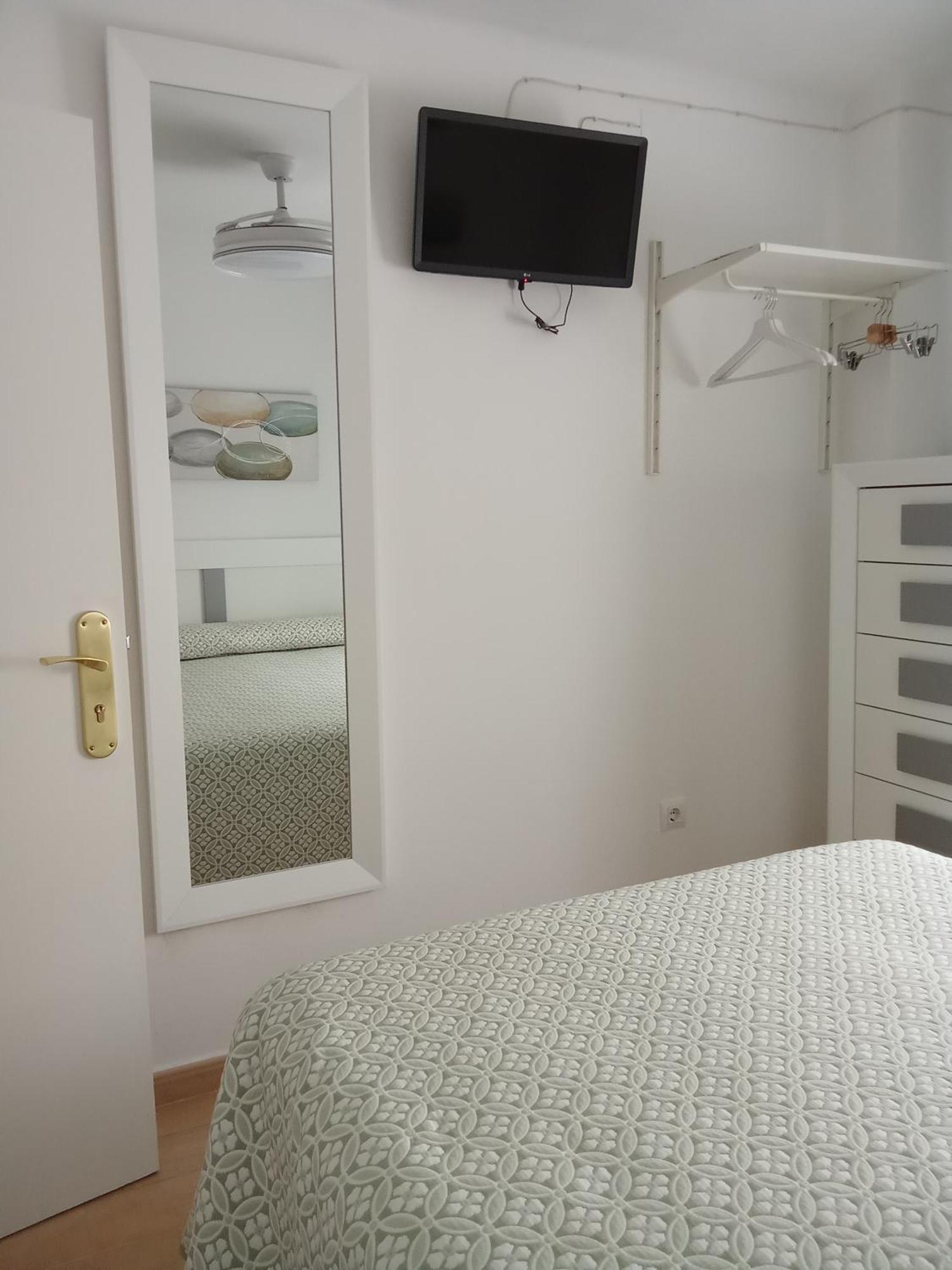 Familia Oliva Acoge En La Macarena Habitación en casa particular Sevilla